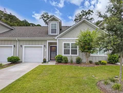95 Vineyard Pl #33, Pawleys Island, SC 29585