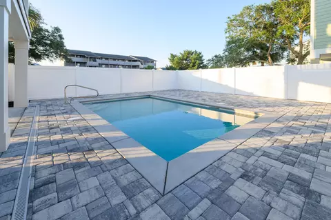 Exterior - 115 6th Ave S, Surfside Beach, SC 29575 photo 7 of 10