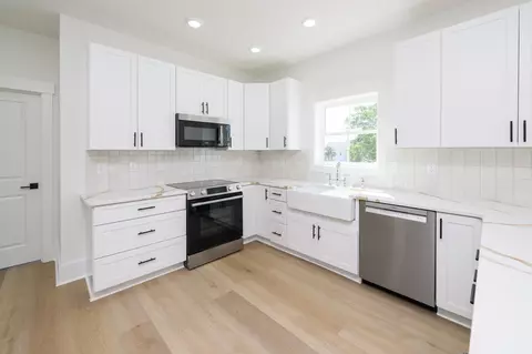 Kitchen - 115 6th Ave S, Surfside Beach, SC 29575 photo 2 of 4