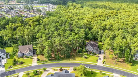 592 Chamberlin Rd, Myrtle Beach, SC 29588