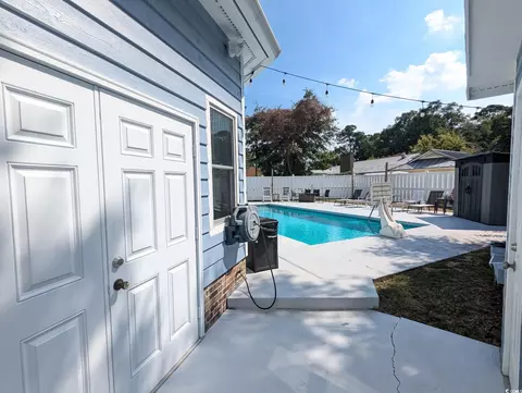 Exterior - 321 Jay St, Murrells Inlet, SC 29576 photo 5 of 11