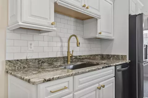 Kitchen - 1244 Augustus Dr, Conway, SC 29527 photo 2 of 6
