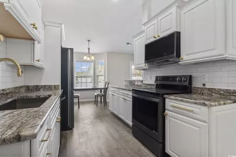 Kitchen - 1244 Augustus Dr, Conway, SC 29527 photo 4 of 6