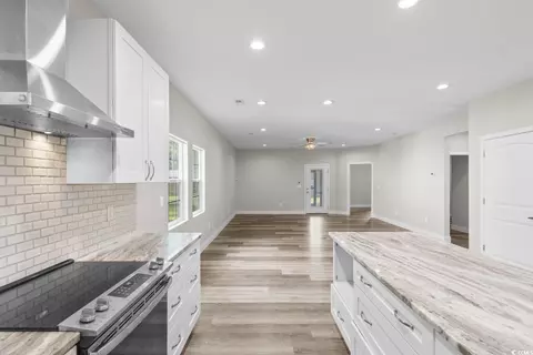 1719 Horry St, Conway, SC 29527 photo 8