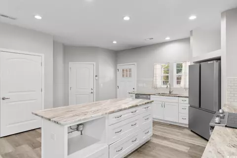 1719 Horry St, Conway, SC 29527 photo 6