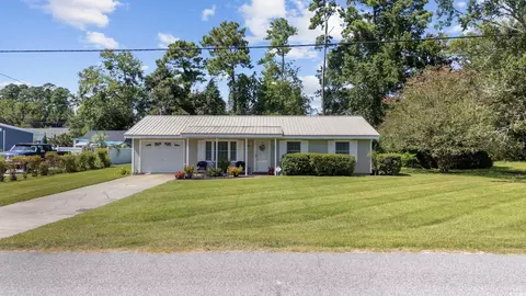 811 Shirley Dr, Myrtle Beach, SC 29588