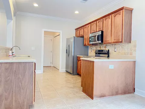 Kitchen - 249 Cabo Loop, Myrtle Beach, SC 29588 photo 2 of 4
