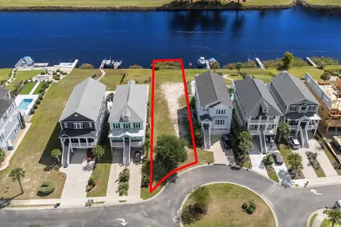 304 W Palms Dr, Myrtle Beach, SC 29579