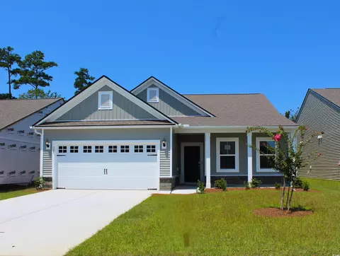 329 Eagle Claw Dr, Carolina Shores, NC 28467