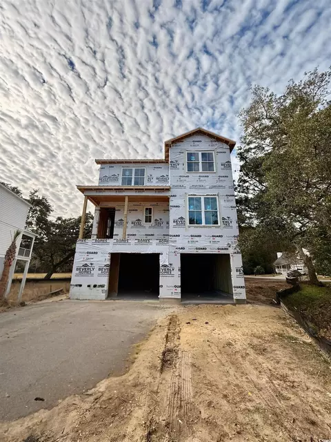 12 Mud Minnow Dr, Pawleys Island, SC 29585