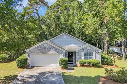 17 Lake Meadow Ln, Pawleys Island, SC 29585