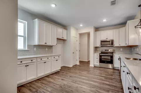 124 Buckingham Dr, Conway, SC 29526 photo 9