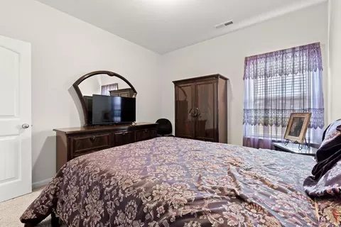 Bedroom - 327 Fox Bay Rd, Loris, SC 29569 photo 3 of 4