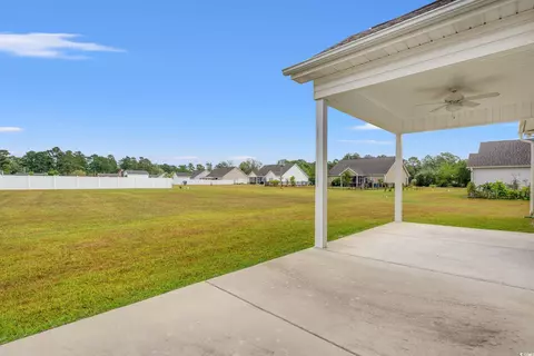 Exterior - 327 Fox Bay Rd, Loris, SC 29569 photo 3 of 4
