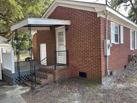 232 E Pine St, Johnsonville, SC 29555 photo 3