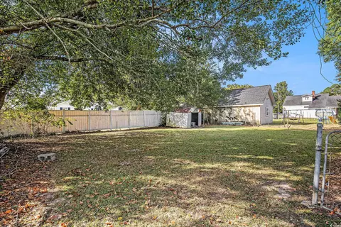 307 E Lloyd St, Mullins, SC 29574 photo 29