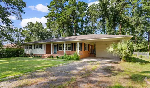 1706 Sherwood Dr, Conway, SC 29526