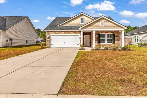 208 Craigflower Ct, Longs, SC 29568