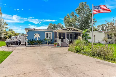 3272 Lyndon Dr, Little River, SC 29566