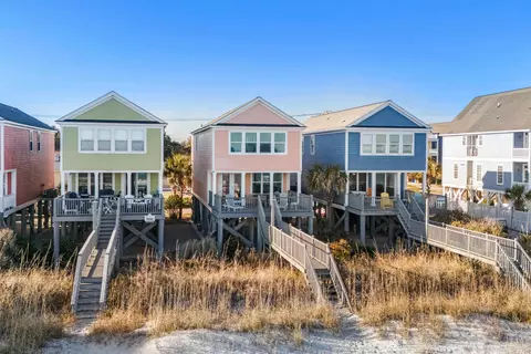 2022 N Waccamaw Dr, Murrells Inlet, SC 29576