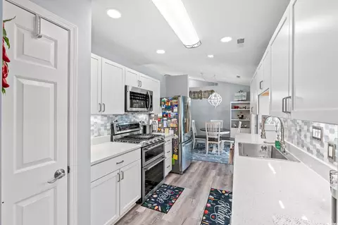 Kitchen - 1283 Pollen Loop, Murrells Inlet, SC 29576 photo 1 of 3