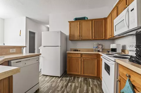 Kitchen - 322 Kiskadee Loop #A, Conway, SC 29526 photo 2 of 3