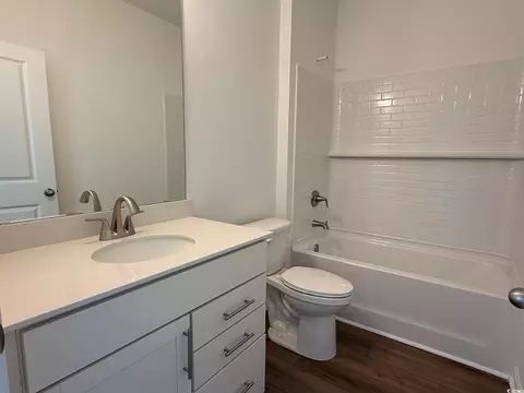 Bath - 112 Cascade Dr, Conway, SC 29527 photo 2 of 2