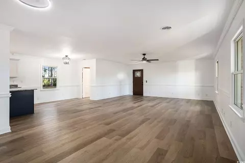 Living - 494 Ray Rd, Hemingway, SC 29554 photo 2 of 3