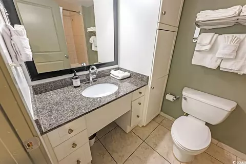 Bath - 107 S Ocean Blvd #505, Myrtle Beach, SC 29577 photo 2 of 3