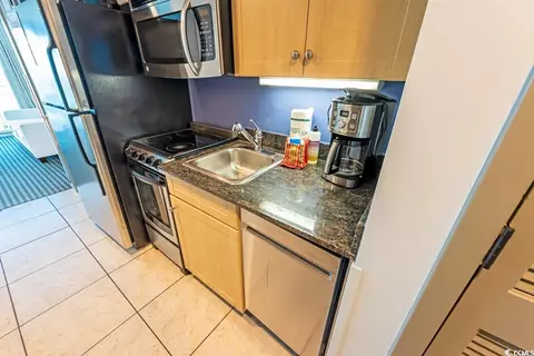 Kitchen - 107 S Ocean Blvd #505, Myrtle Beach, SC 29577 photo 3 of 3