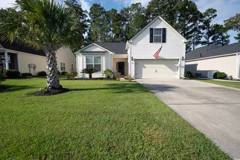 209 Golden Oaks Dr, Murrells Inlet, SC 29576