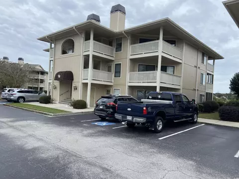 4294 Pinehurst Cir #C9, Little River, SC 29566