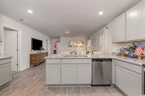 854 Farmers Passage Loop, Loris, SC 29569 photo 6