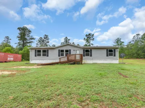 1693 Carriage Dr, Loris, SC 29569