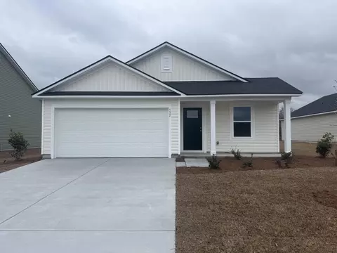 532 Runaway Train Dr, Loris, SC 29569