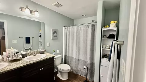 Bath - 1879 Ackerrose Dr, Conway, SC 29527 photo 1 of 3