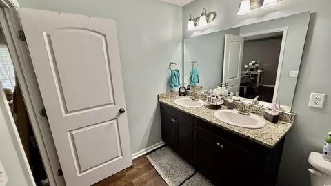 Bath - 1879 Ackerrose Dr, Conway, SC 29527 photo 2 of 3