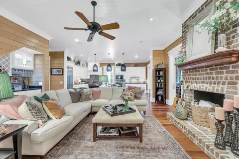 Living - 118 Old Carriage Loop, Georgetown, SC 29440 photo 1 of 3
