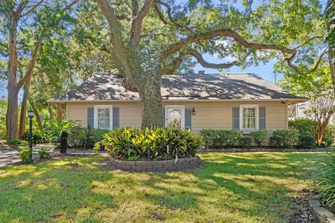 405 38th Ave N, Myrtle Beach, SC 29577