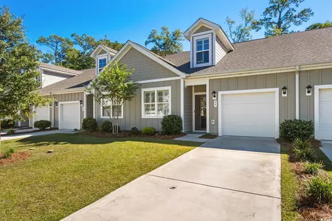 99 Vineyard Pl #32, Pawleys Island, SC 29585