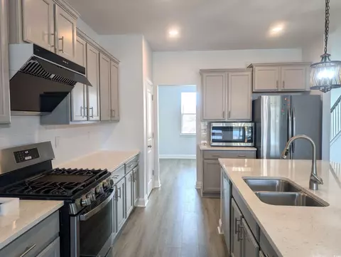 Kitchen - 3107 Gillham Loop, Myrtle Beach, SC 29588 photo 3 of 4