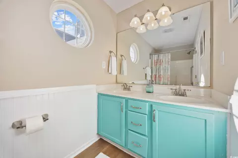 Bath - 21 Palmas Dr, Surfside Beach, SC 29575 photo 3 of 4