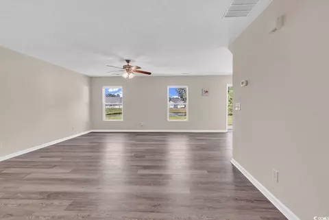 809 Cherry Bark Ct, Myrtle Beach, SC 29579 photo 2