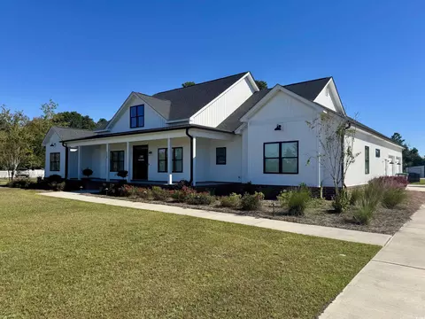 1196 Cleveland Dr, Conway, SC 29526