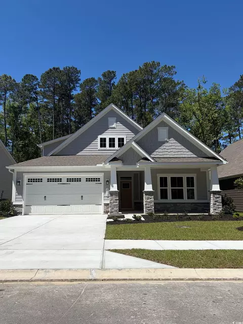 2052 Hope Pointe Dr, North Myrtle Beach, SC 29582