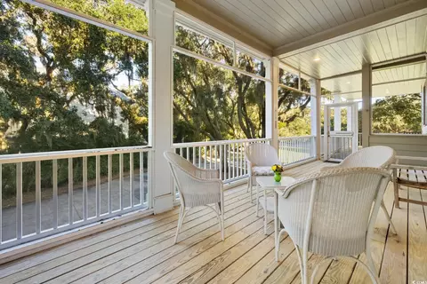 Exterior - 224 Ocean Green Dr, Georgetown, SC 29440 photo 5 of 10