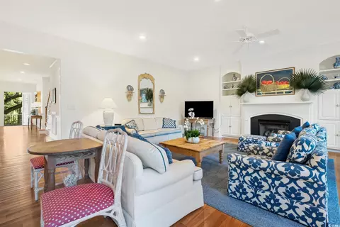 Living - 224 Ocean Green Dr, Georgetown, SC 29440 photo 2 of 3