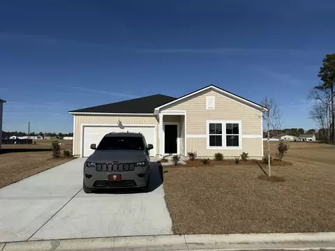 904 Blacksmith Dr, Loris, SC 29569