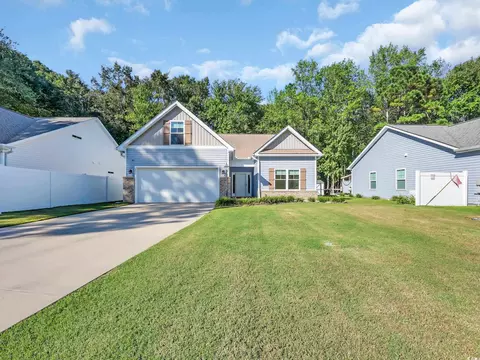 370 Clearwater Dr, Pawleys Island, SC 29585
