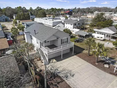 703 27th Ave S, North Myrtle Beach, SC 29582